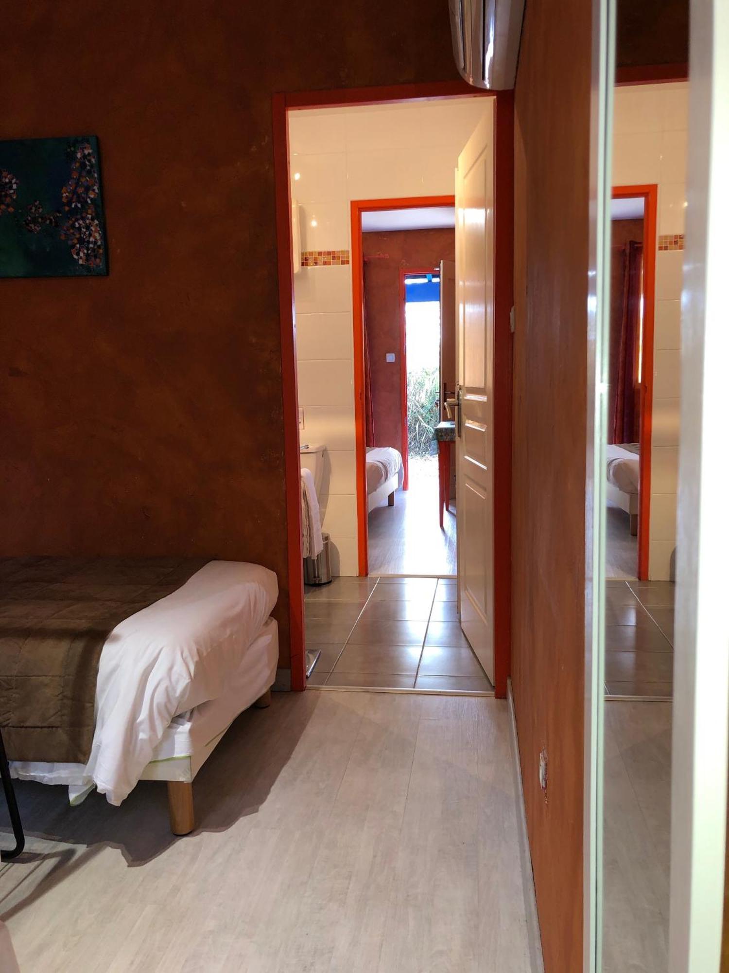 Hotel Des 4 Vents Aigues-Mortes Zimmer foto