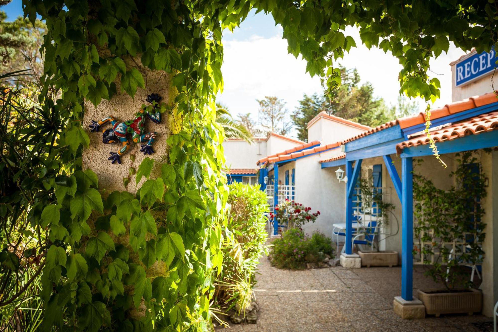 Hotel Des 4 Vents Aigues-Mortes Exterior foto